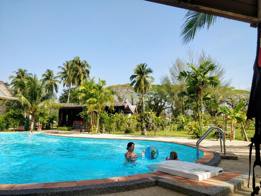Hip-Resort@ThaiLife