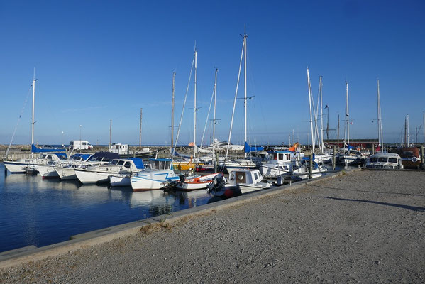 Womo-Stellplatz am Hafen von Albaek
