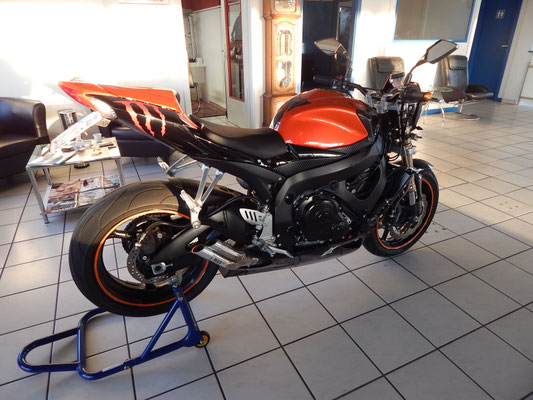 Autohaus Cars & More Sachsenheimer Suzuki GSX R 600 Nacked Bike Motorrad
