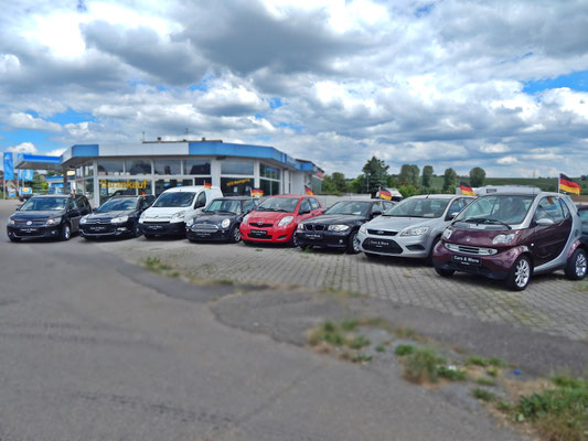 Autohaus Cars & More Sachsenheimer Autohandel Ausstellungsplatz