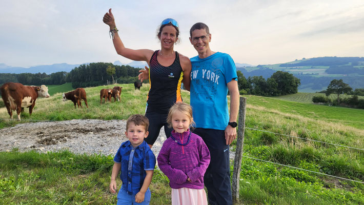 Familienfoto am Berner Berglaufcup