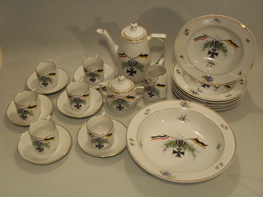 Patrotisches Porzellan um 1914-1918