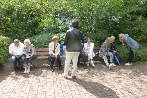 Andreas Blum beantwortet Fragen der Besucherinnen und Besucher