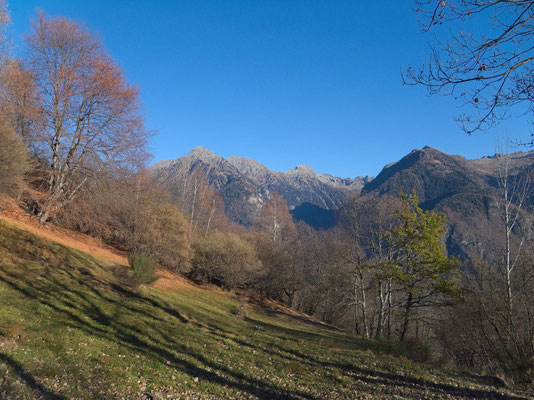 Blick zum Val de Montogn