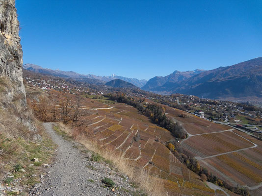 Blick vom Château de la Soie nach Savièse