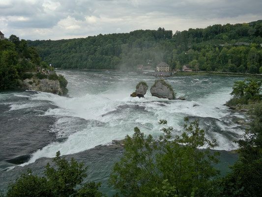 Rheinfall von oberhalb gesehen