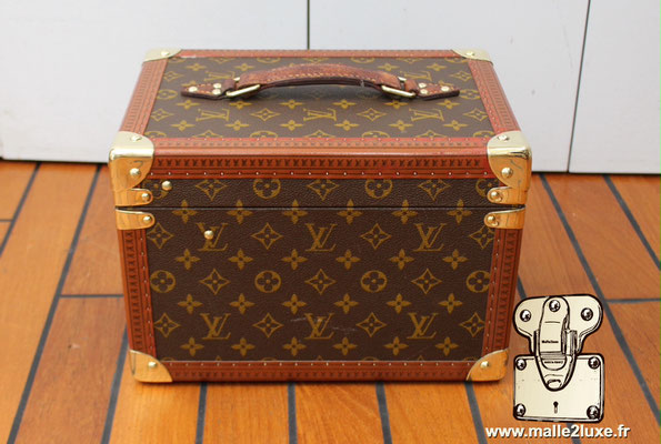 Vanity boite a flacon Louis Vuitton vintage a vendre 