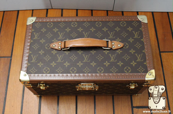 Vanity Louis Vuitton collection 1990 vintage