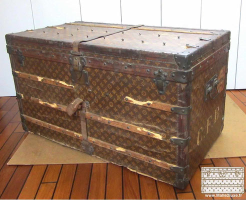 malle courrier louis vuitton