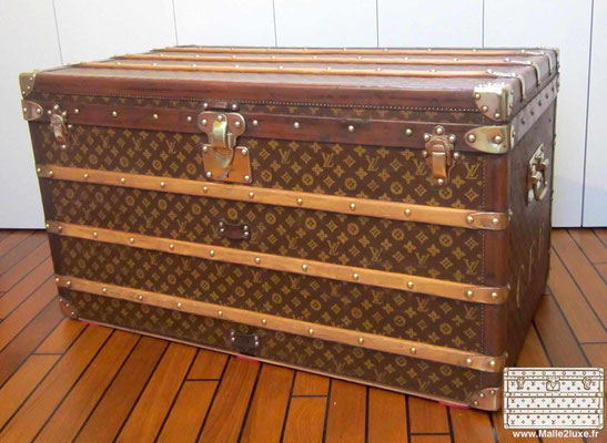 parfaite malle courrier louis vuitton