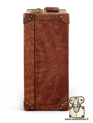 LOUIS VUITTON TOILETRY SET – €63,000 Crocodile — Auction Record — One of the Most Expensive Trunks Sold at Auction Worldwide