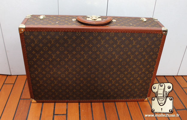 Louis Vuitton 1980 bisten 70 suitcase