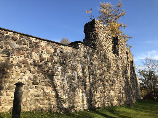 Ruinen der Ordensburg in Valmiera