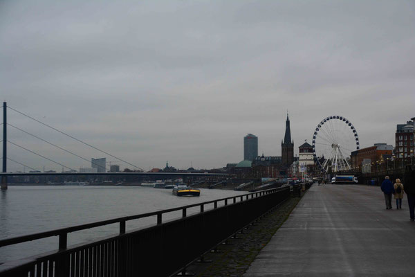 Rheinufer promenade