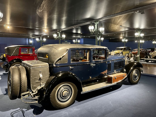 Ein besonderer Platz gebührt auch dem Isotta-Fraschini Model 8a, eines der schönsten Exponate der Sammlung.