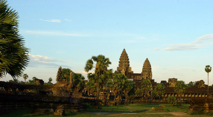 der Angkor Wat im Licht des Sonnenuntergangs - unbeschreiblich schön