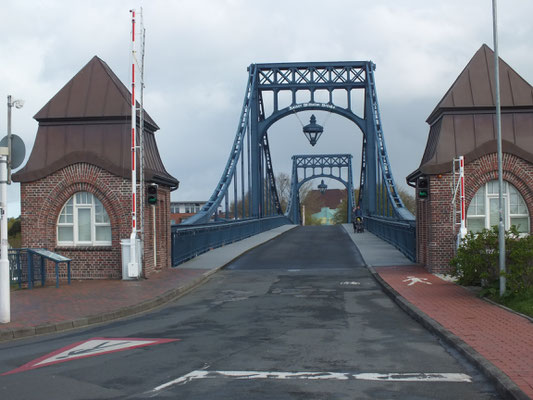 Kaiser-Wilhelm-Brücke