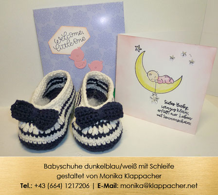 Babyschuhe dunkelblau/weiß mit Schleife