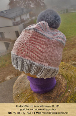 Kindermütze mit Kunstfellbommel Gr. M/L