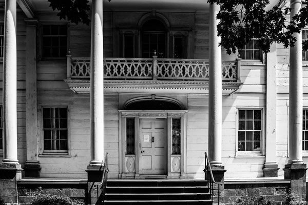 <h3>Morris-Jumel Mansion</h3><p>Roger Morris Park</p>