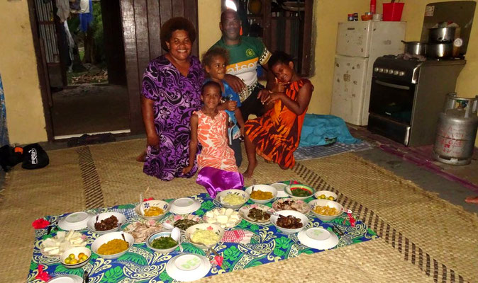 Fiji Essen: Unsere Gastgeber