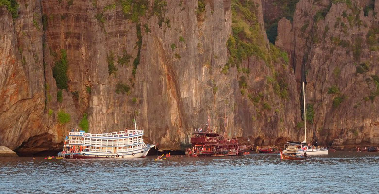 Phiphi Le die letzten Touristenboote