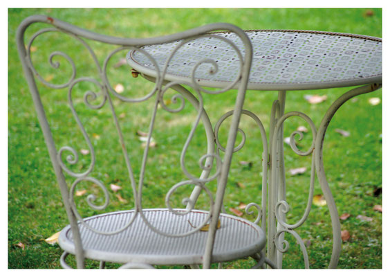 Gartenstuhl weiss Nr. 111