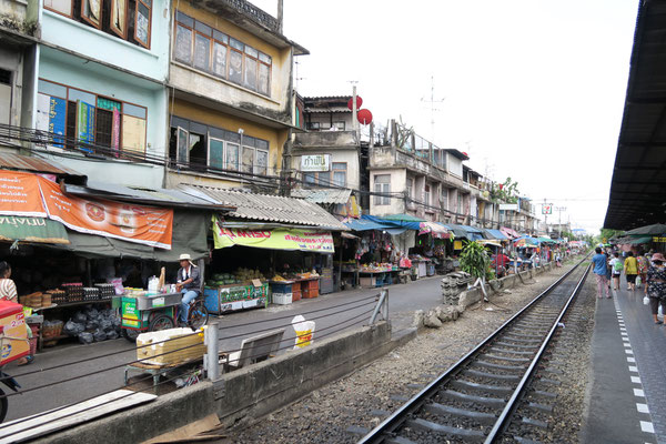 Wong Wian Yai Bahnhof Bangkok