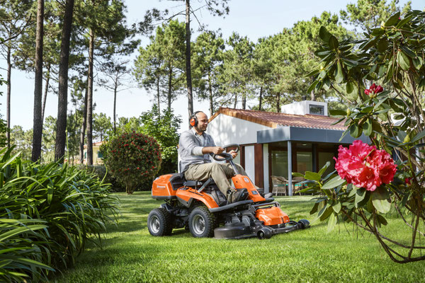 Husqvarna Rider Aufsitzmäher