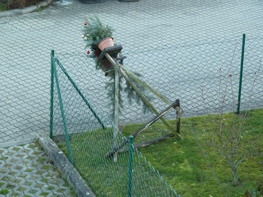 Wetterstein wurde in der Nacht vom 30.12.2015 zum 31.12.2015 vom Sturm umgeweht!