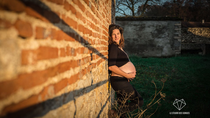 Séance Maternité - Chalon sur Saone Beaune - grossesse - Photographe Dijon - Anne-Sophie CAMBEUR - Le Studio des Songes