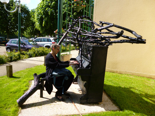 2015 –  « Sculptures en l’île »,  Andrésy, Roman Gorski