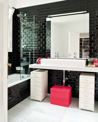 Serie "NERI", Metro, negro 7,5x15 cm ** dunkle Fuge ** // Foto: Pinterest