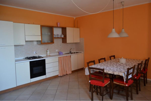 B & B close to Mantova pool, private bath, breakfast, mantova motocross, parking, economic