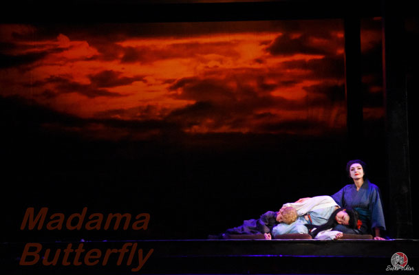 Madama_Butterfly_Odessa_Regie_Anatol_Preissler_©Viktor_Sobko