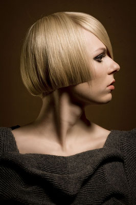 London Fashion Week Collection 2010 - Hair: Alexander Lepschi - Foto: Stefan Dokoupil - Styling: Claudia Behnke (UK)