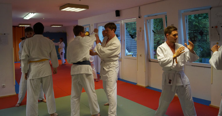 Zen-Ki-Budo - Selbstverteidigung - Jiu Jitsu - Kampfsport - Herne Bochum Wanne-Eickel Gelsenkirchen