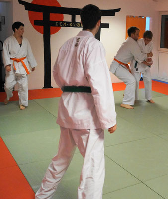 Zen-Ki-Budo - Kampfsport - Selbstverteidigung - Jiu Jitsu in Herne, Bochum, Röhlinghausen und Wanne-Eickel