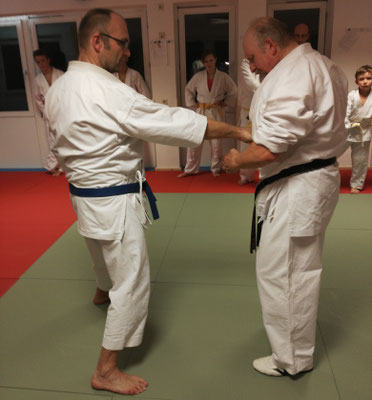 Zen-Ki-Budo - Jiu Jitsu - Selbstverteidigung - Kampfkunst - Bochum - Herne - Gelsenkirchen - Shindo Karate