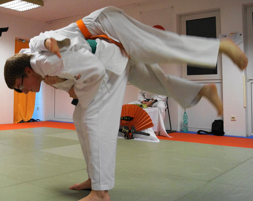 Zen-Ki-Budo - Kampfsport - Selbstverteidigung - Jiu Jitsu in Herne, Bochum, Röhlinghausen und Wanne-Eickel