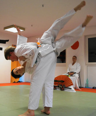 Zen-Ki-Budo - Kampfsport - Selbstverteidigung - Jiu Jitsu in Herne, Bochum, Röhlinghausen und Wanne-Eickel