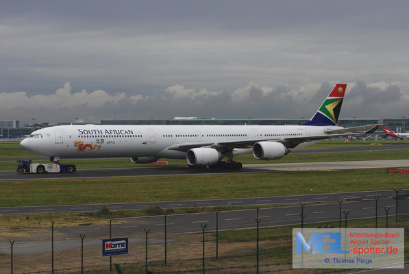 06.08.2012 ZS-SNG South African Airways A340-642