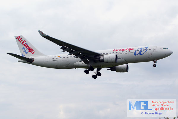 22.06.2014 EC-JPF Air Europa A330-203