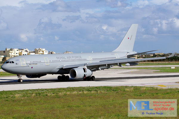 31.12.2013 ZZ333 Royal Air Force A330-243MRTT