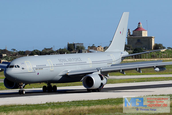 28.12.2013 ZZ333 Royal Air Force A330-243MRTT