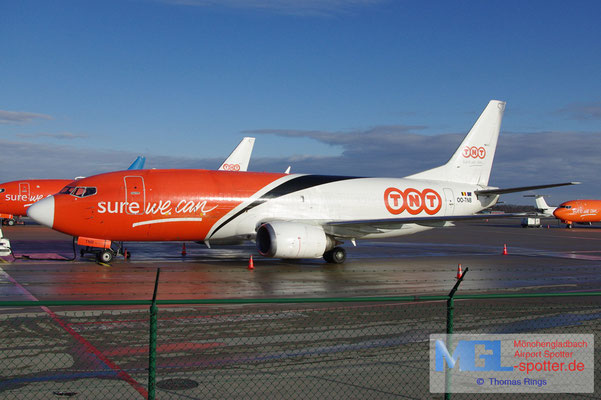 17.03.2013 OO-TNB TNT B737-3T0SF