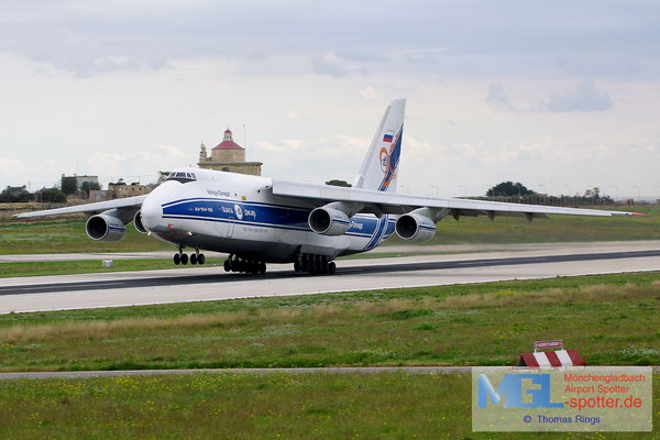 02.01.2014 RA-82079 Volga-Dnepr AN-124-100