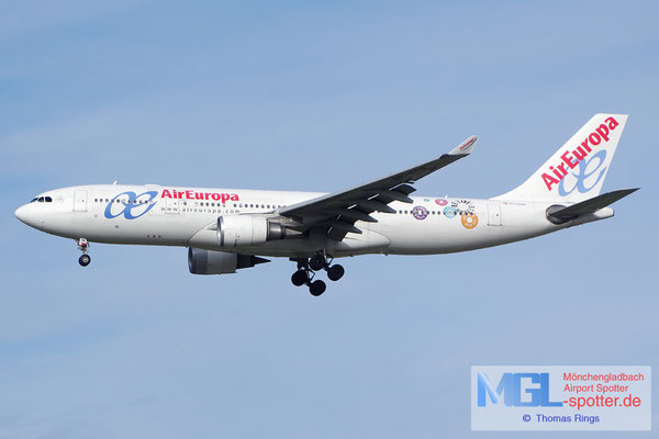 03.04.2015 EC-KOM Air Europa A330-202