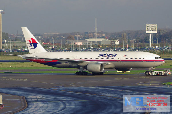 11.11.2012 9M-MRH Malaysia Airlines B777-2H6ER