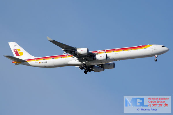 03.04.2015 EC-JNQ Iberia A340-642